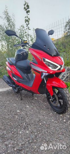 Скутер yamaha X-MAX