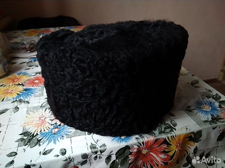 Шапка, каракуль