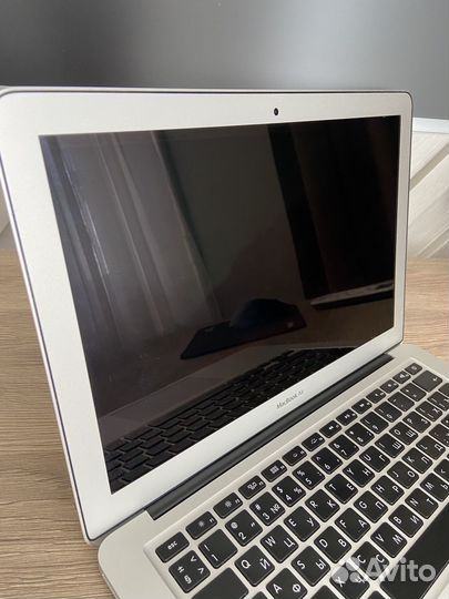 MacBook Air 13 128 GB Early 2014