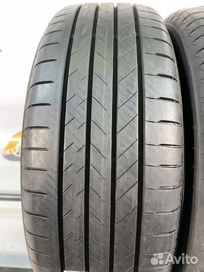 Bridgestone Alenza 001 215/60 R17 93V