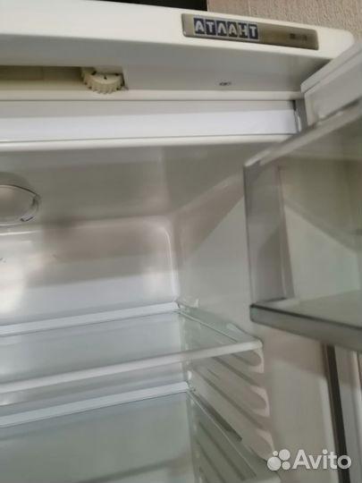 Холодильник атлант двухкамерный