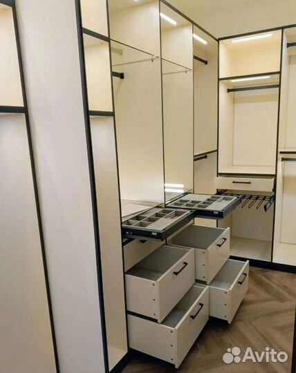 Гардеробная комната