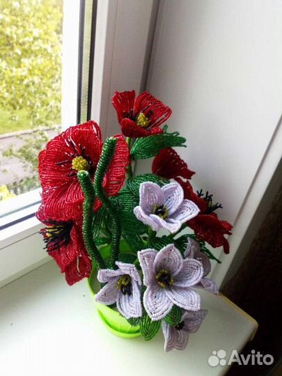 Маки из бисера