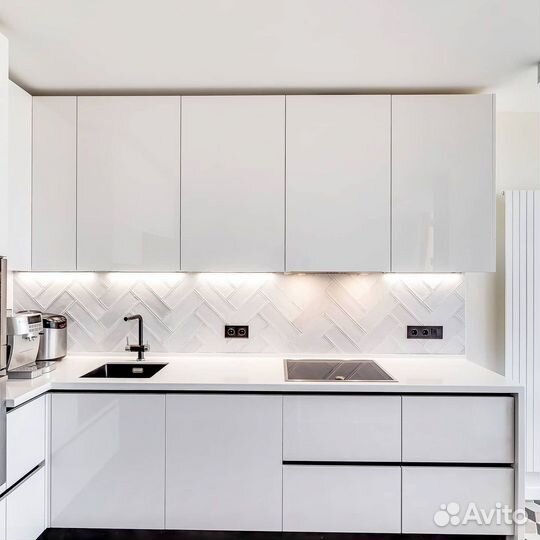 Кухонный гарнитур (любые размеры)