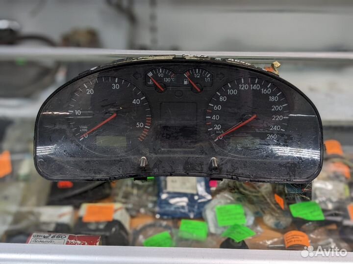 Панель прибора Nissan passat b5