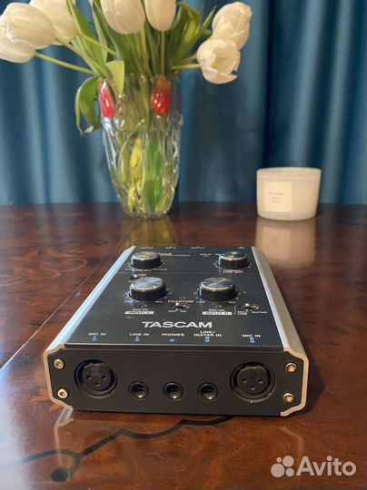 Звуковая карта Tascam US-122 mk2