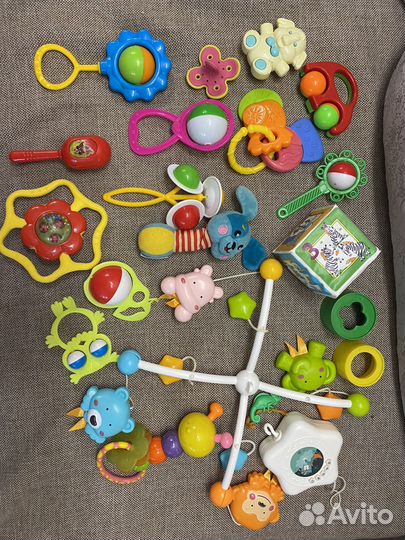 Погремушки игрушки
