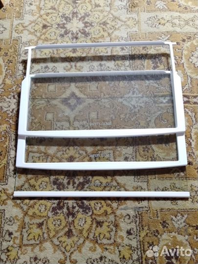 Полки стеклянные для холодильника