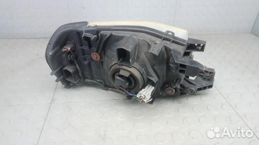 Фара левая nissan navara D22 (GNK29MR01)