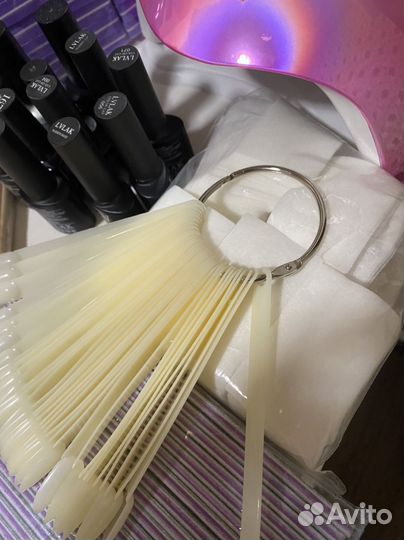 Маникюрный набор с лампой бу