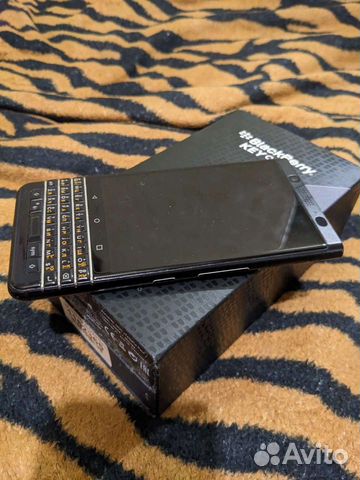 Телефон BlackBerry объявление продам