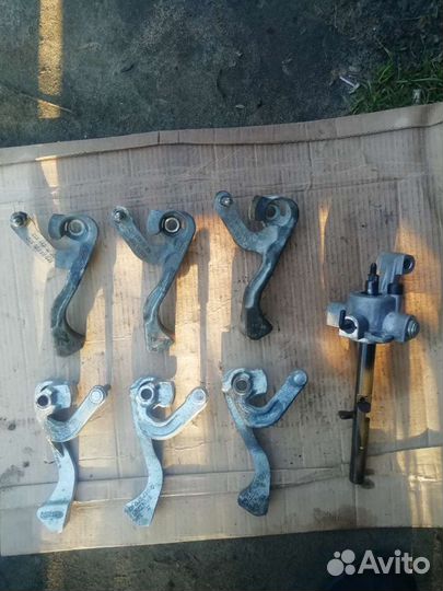 Рычаг (балансир, лапка) МКПП VW Polo, Skoda Rapid