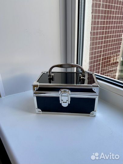 Кейс шкатулка