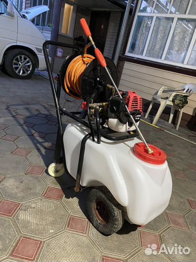 Опрыскиватель садовый бензиновый