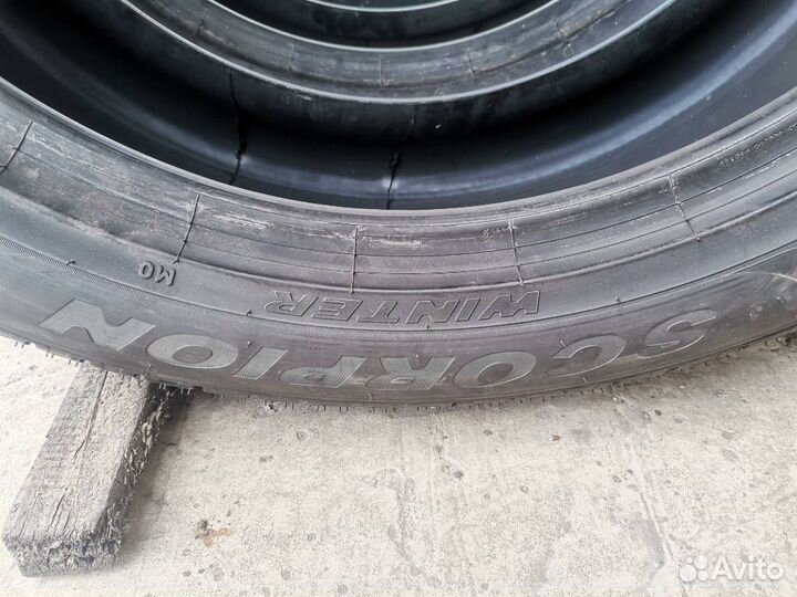 Pirelli Scorpion Winter 285/45 R22