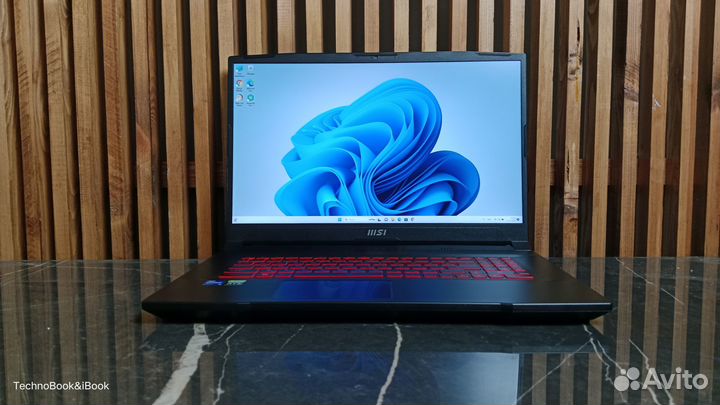 Игровой ноутбук MSI Katana GF76 на RTX и I5-11400H