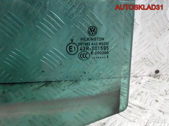 Стекло двери задней левой VW Touran 1T0845025H