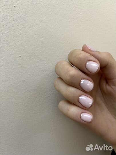 Маникюр педикюр