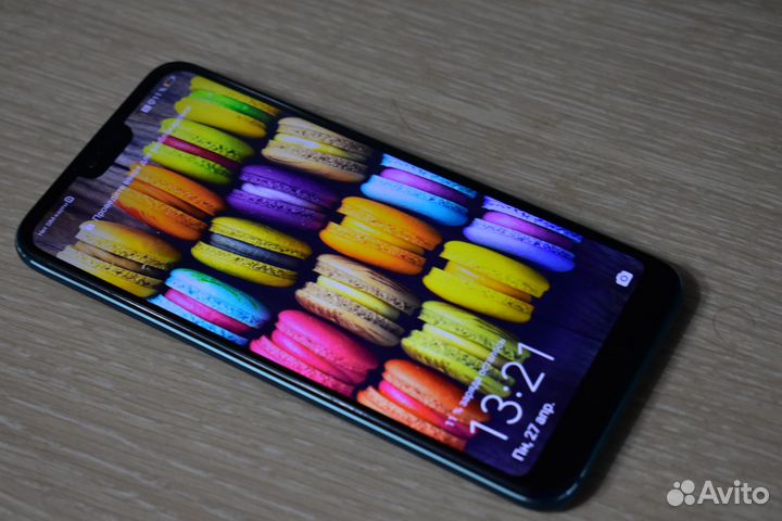 HONOR 10, 4/64 ГБ