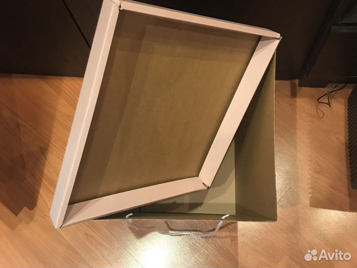 Подарочная коробка для цветов большая