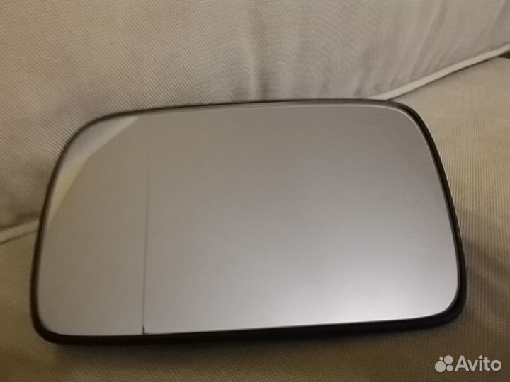 Стекло зеркала левого VW 201575 FA-1