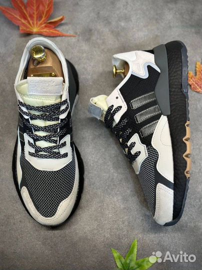 Adidas nite jogger светло серые разм. 41