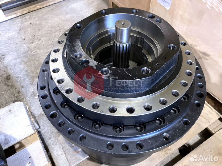 Бортовой редуктор Hyundai R210LC-7A 39Q6-42100