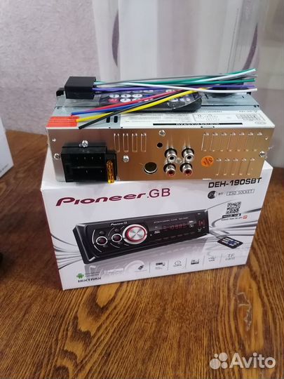 Автомагнитола pioneer 1 din с Bluetooth. SD. USB