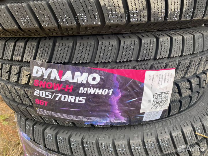 Dynamo Snow-H MWH01 205/70 R15