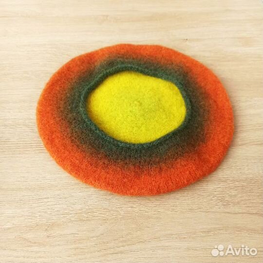 Берет женский вязаный яркий, шерсть