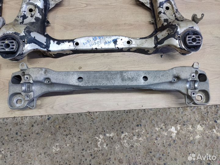 Подрамник передний, Audi A8 D3