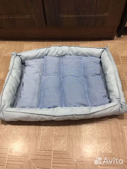 Лежанка для кошек и собак