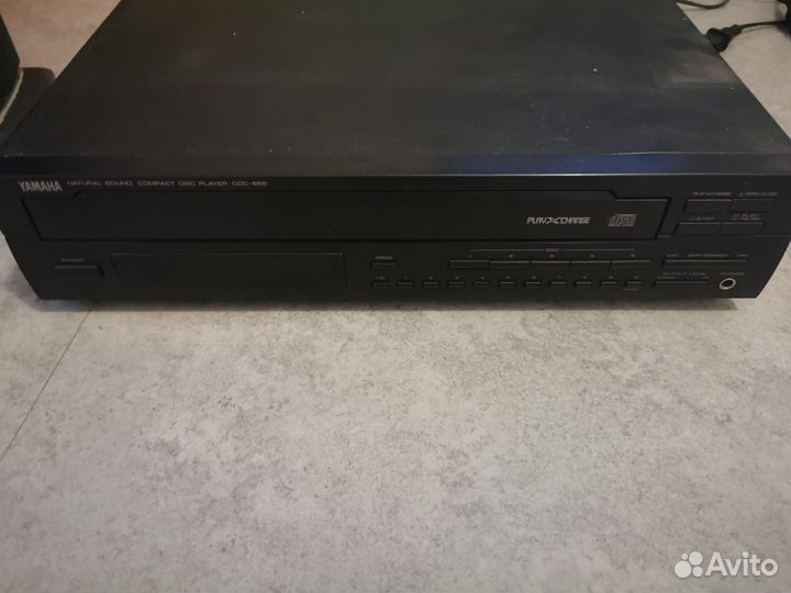 Yamaha CDC-655 CD плеер