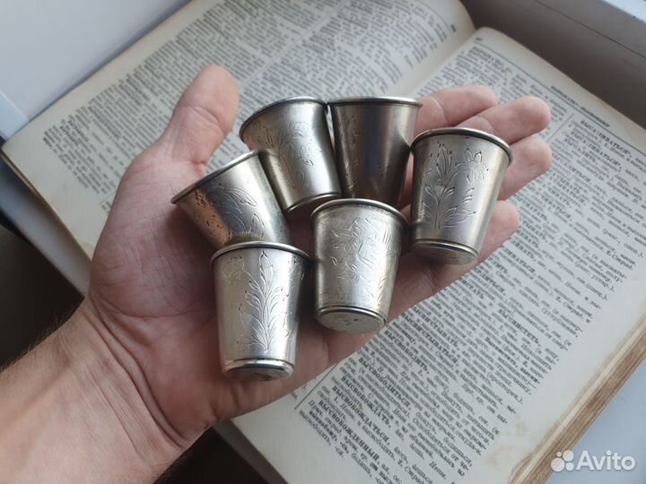Комплект стопок серебро
