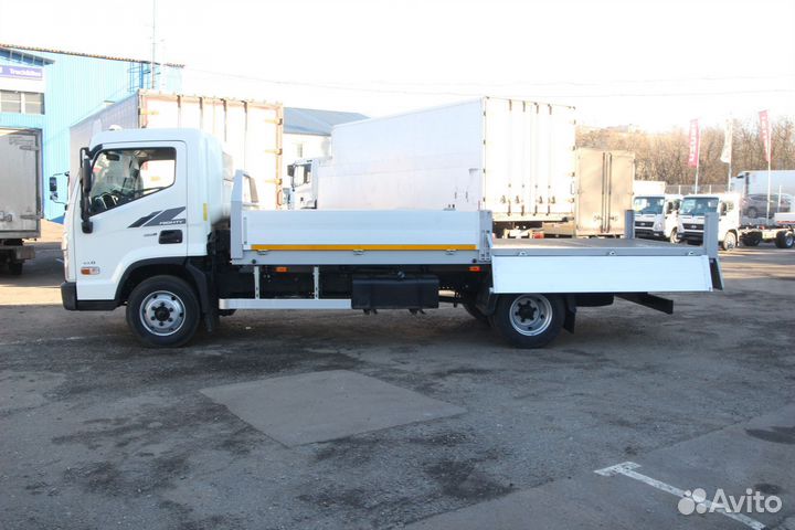 Бортовой грузовик Автомеханический завод на Hyundai Mighty EX8, 2024