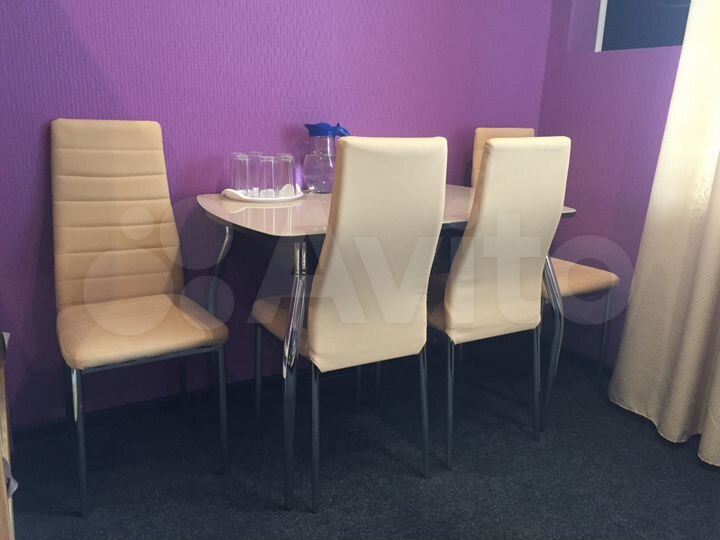 4-к. квартира, 130 м², 1/5 эт.