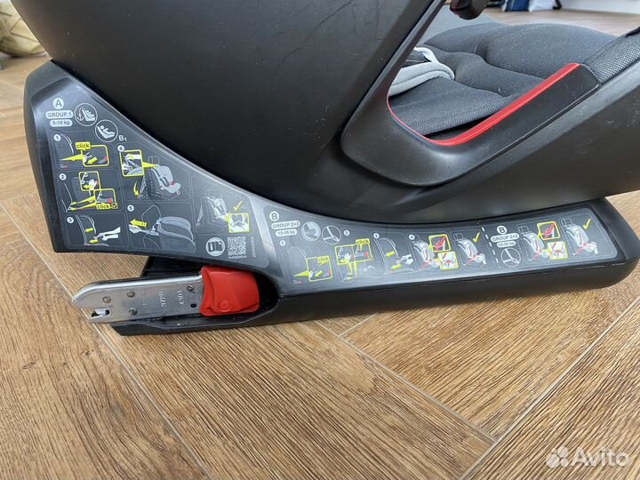 Детское автокресло Britax Roemer Advansafix IV R