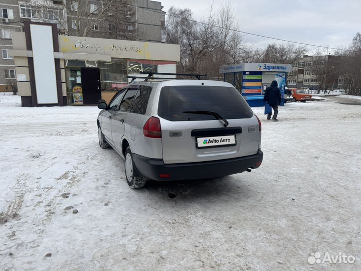 Nissan AD 1.5 AT, 2003, 178 000 км