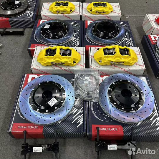 Комплект усилинной тормозной системы brembo