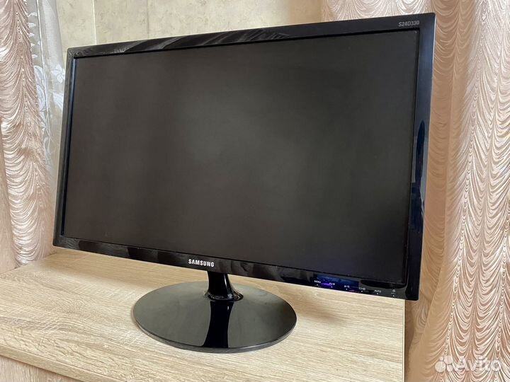 Монитор Samsung S24D330H 24''/ FullHD/ 1 мс