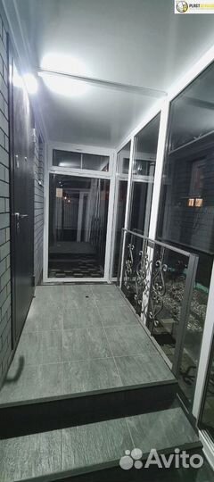 Безрамное остекление террас, веранд, балконов