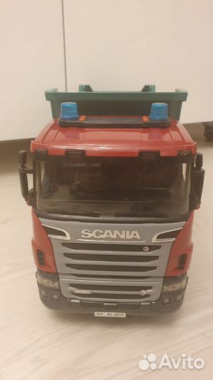 Bruder самосвал