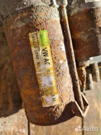 Стартер Volkswagen tiguan 2.0 л. АКПП