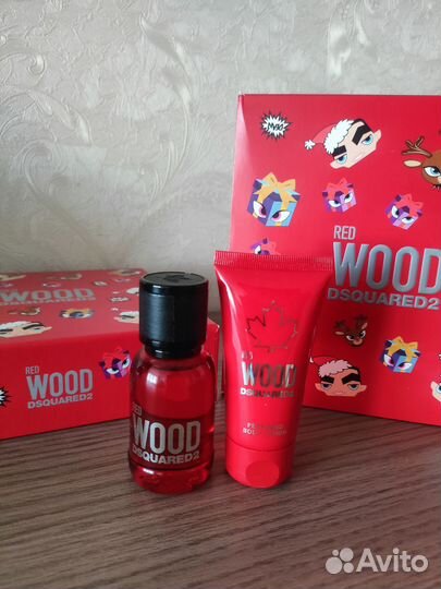 Туалетная вода женская red wood dsquared2