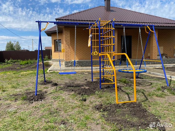 Детская площадка «Модель номер 3 с 2мя качелями»