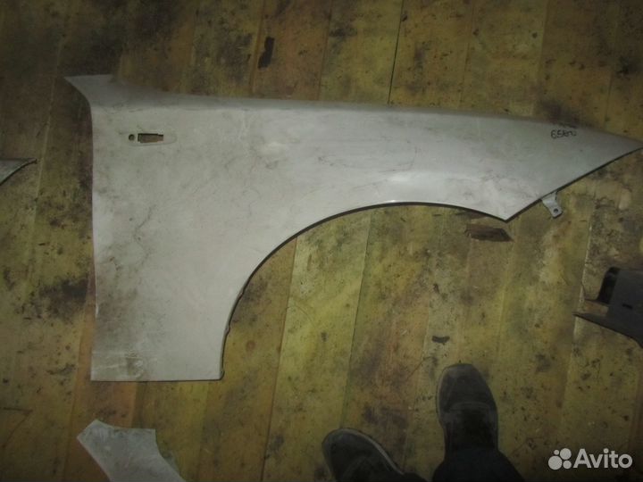 Крыло переднее правое BMW 1er Е81, Е87 (2004-2011)