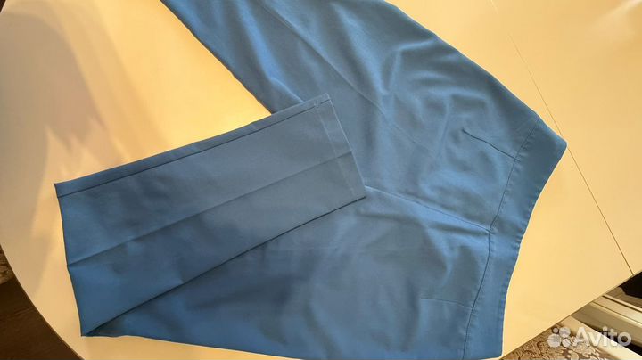 Костюм женский