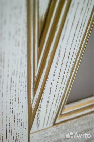 Межкомнатные двери из дерева