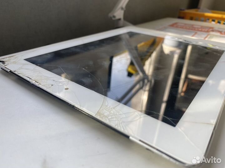 iPad 2 на запчасти