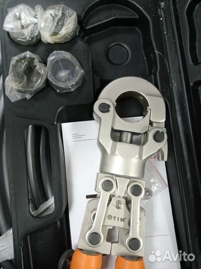 Радиальные клещи для ручного обжатия пресс-фит